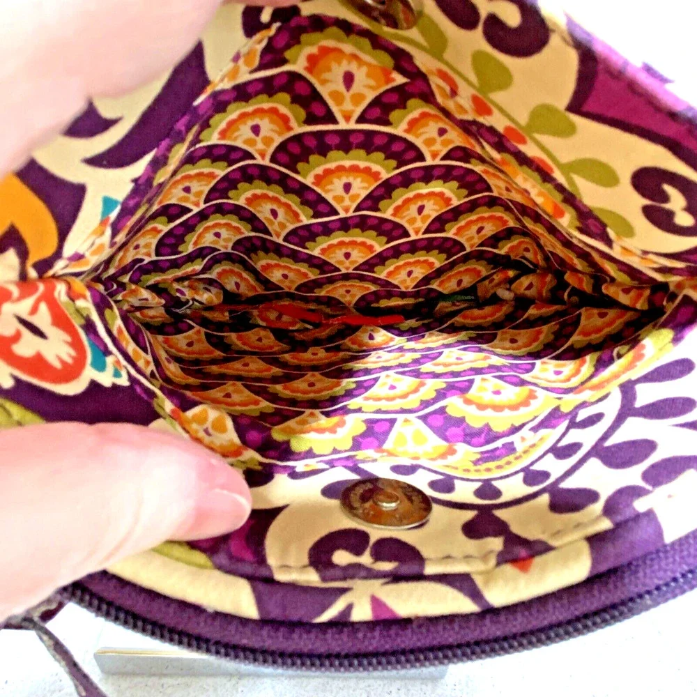 Vera Bradley Plum Crazy 2013 Small Crossbody Purse Organizer Bag Purple Floral_6